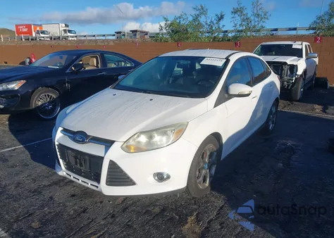 2013 Ford Focus Se z USA, uszkodzony, nr VIN 1FADP3F24DL211123
